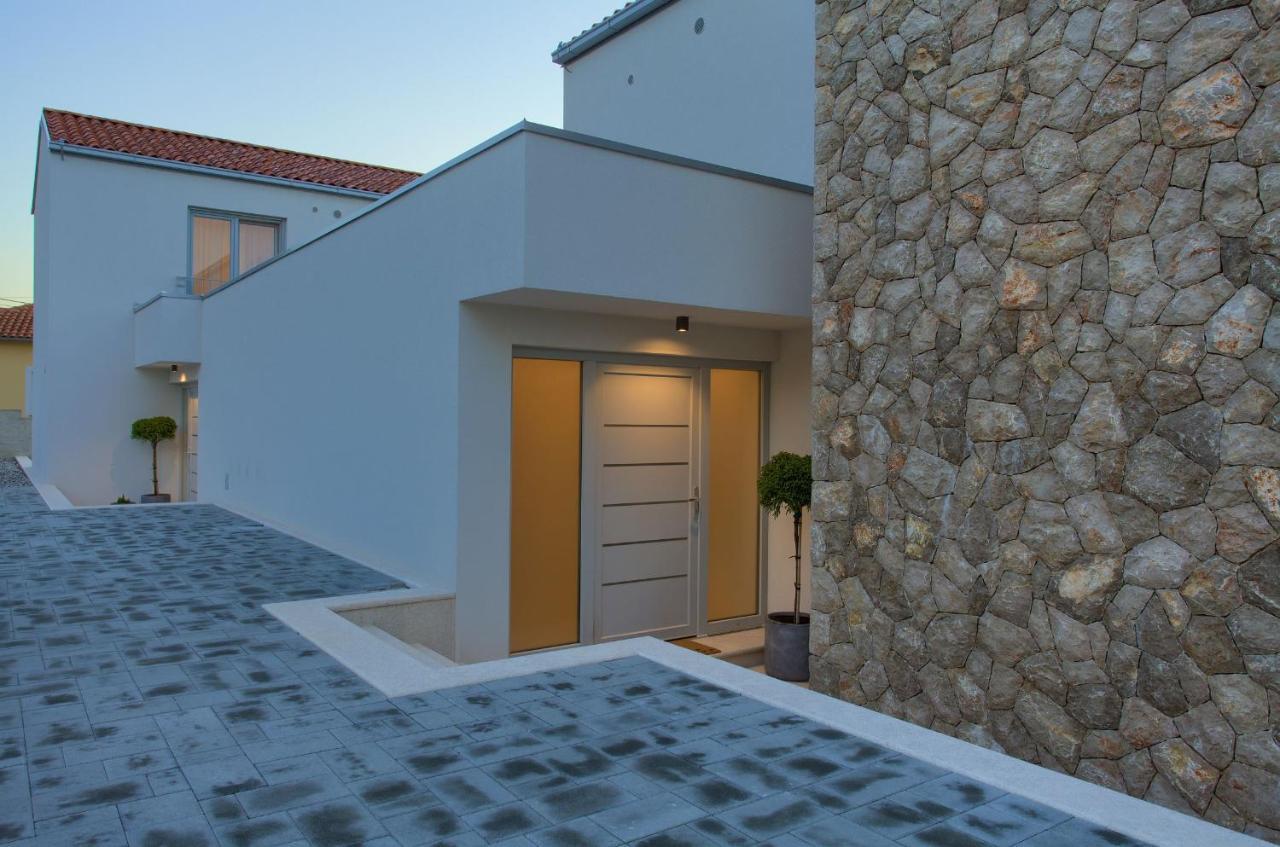 Villa Rossa Županje エクステリア 写真